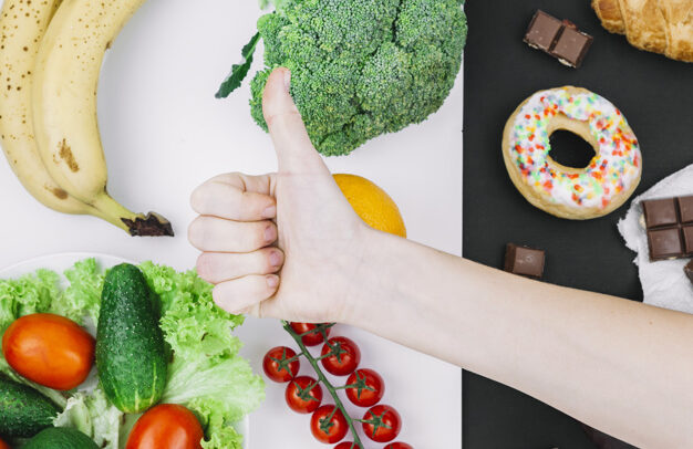 Healthy food and unhealthy food
